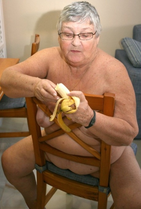 fit bestemor nudist erotisk porno galleri