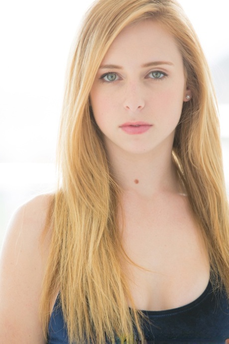 Taylor Whyte fin actress arkiv