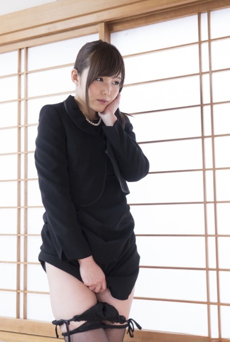 Shino Aoi fin modell img