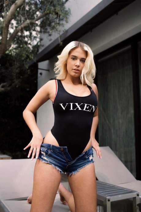 Athena Palomino xxx modell bilder